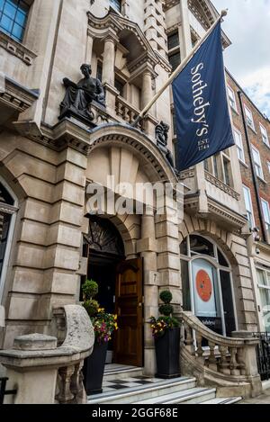 Sotheby's - célèbre maison de vente aux enchères d'art, West End, Londres, Angleterre, Royaume-Uni Banque D'Images