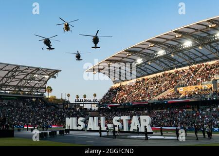 Les cérémonies de Pregame sont fermées par un survol en hélicoptère au jeu All Star 2021 de la MLS Banque D'Images