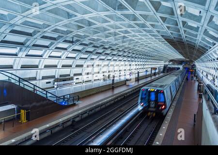 WASHINGTON, DC - 15 AOÛT 2021 : station de métro Smithonian, Washington, DC Banque D'Images