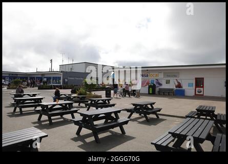 Image ©sous licence de Parsons Media. 20/08/2021. Londres, Royaume-Uni. Parc de vacances de Trecco Bay. Vue générale sur le parc de vacances de Trecco Bay dans le sud du pays de Galles. Photo par Andrew Parsons / Parsons Media Banque D'Images