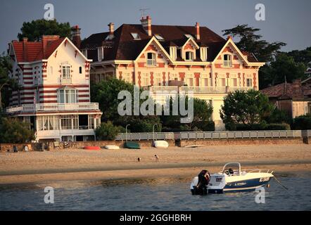 FRANCE. GIRONDE (33) BELLES VILLAS DE LA VILLE D'ARCACHON Banque D'Images