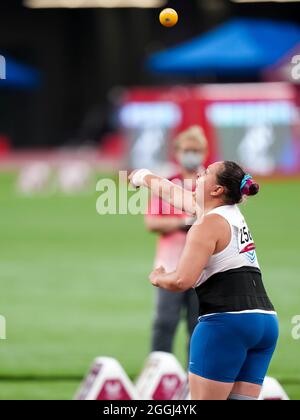 TOKYO, JAPON - 1er SEPTEMBRE : Galina Lipatnikova du Comité paralympique russe participant à la finale F36 du coup des femmes lors des Jeux paralympiques de Tokyo de 2020 au stade olympique le 1er septembre 2021 à Tokyo, Japon (photo de Helene Wiesenhaan/Orange Pictures) NOCNSF Atletiekunie Banque D'Images