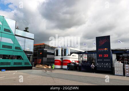 Zandvoort, pays-Bas. 1er septembre 2021. Circuit atmosphère - Red Bull Racing motorhome. Grand Prix de Hollande, mercredi 1er septembre 2021. Zandvoort, pays-Bas. Banque D'Images