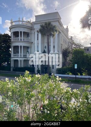 Charleston, Caroline du Sud. 29 East Battery home, alias Porcher-Simond House, construite en 1856 dans, puis populaire, l'architecture Renaissance italienne Banque D'Images