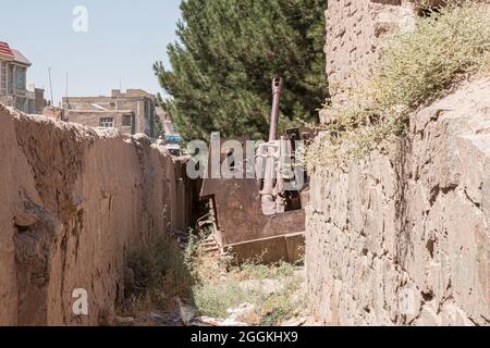 Un Soviet tank détruit, Herat, Afghanistan Banque D'Images