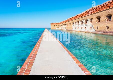 Jetée entourant fort Jefferson, parc national Dry Tortugas, Floride, États-Unis Banque D'Images