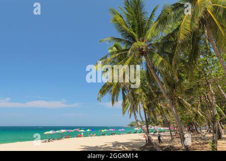 Plage de Surin, Phuket, mer d'ANDAM, Océan Indien, Thaïlande, Asie Banque D'Images