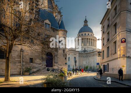 Paris, France - 3 avril 2021 : monument du Panthéon dans le 5ème arrondissement de Paris Banque D'Images
