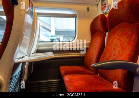 Intérieur du train Avanti West Coast reliant Londres et Manchester Banque D'Images