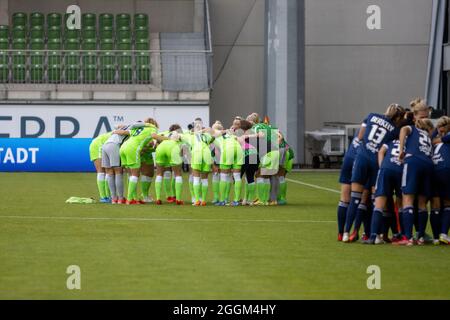 Wolfsburg, Allemagne. 1er septembre 2021. Wolfsburg avant le match de l’UEFA Women’s Champions League entre VfL Wolfsburg et Girondins de Bordeaux à l’AOK-Stadion le 01 septembre 2021 à Wolfsburg, Allemagne Credit: SPP Sport Press photo. /Alamy Live News Banque D'Images