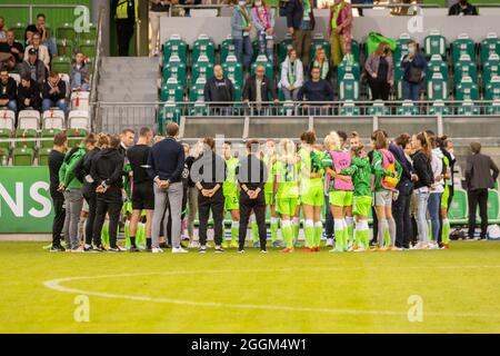 Wolfsburg, Allemagne. 1er septembre 2021. Wolfsburg après le match de l’UEFA Women’s Champions League entre VfL Wolfsburg et Girondins de Bordeaux à l’AOK-Stadion le 01 septembre 2021 à Wolfsburg, Allemagne crédit: SPP Sport Press photo. /Alamy Live News Banque D'Images