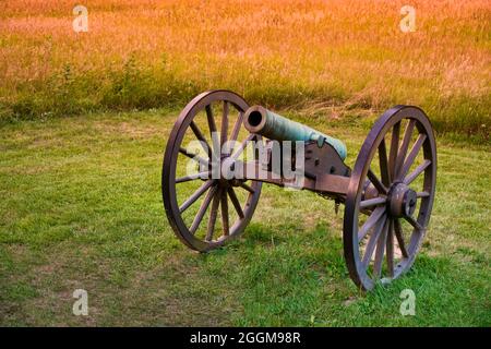 Un canon le long d'Antietam Creek dans le champ de bataille national d'Antietam dans le Maryland. Banque D'Images
