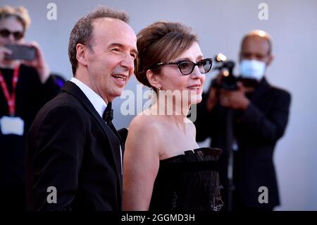 Venise, Italie. 1er septembre 2021. Cérémonie d'ouverture - le 78e Festival International du film de Venise VENISE, ITALIE - SEPTEMBRE 01 : Roberto Benigni reçoit le Lion d'Or pour la réalisation à vie lors de la cérémonie d'ouverture du 78e Festival International du film de Venise le 01 septembre 2021 à Venise, Italie crédit : dpa/Alay Live News Banque D'Images