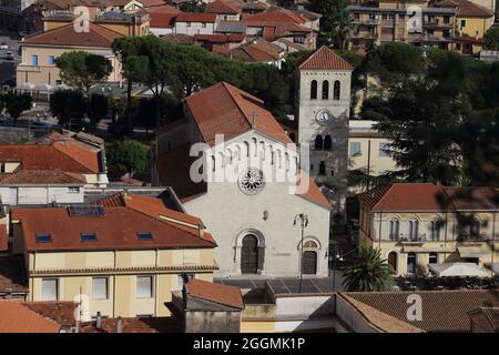 Vue panoramique sur la ville de Sora dans la province de Frosinone, Italie Banque D'Images