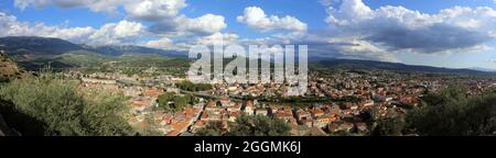 Vue panoramique sur la ville de Sora dans la province de Frosinone, Italie Banque D'Images