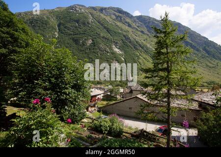 FRANCE. SAVOIE (73) ALPES FRANÇAISES. VALLÉE DE LA HAUTE MAURIENNE. VILLAGE DE BONNEVAL-SUR-ARC Banque D'Images