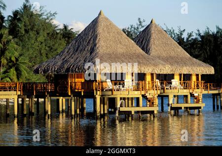 POLYNÉSIE FRANÇAISE. ARCHIPEL DE TUAMOTU. ÎLE RANGIROA. HÔTEL KIA ORA Banque D'Images