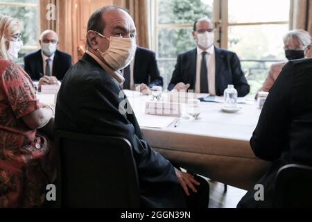 Le secrétaire général du syndicat français de la CGT, Philippe Martinez, lors d'une rencontre avec le premier ministre français, Jean Castex, à l'hôtel de Matignon à Paris le 2 septembre 2021. Photo de Stephane Lemouton/Pool/ABACAPRESS.COM