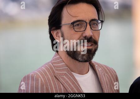 Lido Di Venezia, Italie. 1er septembre 2021. Israël Elejalde arrive au Casino, participe à la conférence de presse de 'Madres Paralelas', lors du 78e Festival International du film de Venise, le 01 septembre 2021 à Venise, Italie. © photo par: Cinzia Camela. Crédit : Agence photo indépendante/Alamy Live News Banque D'Images