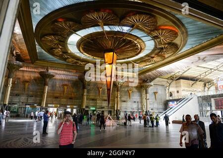 EGYPTE, le Caire, la gare centrale de Ramses / ÄGITTEN, Kairo, Ramses Hauptbahnhof Banque D'Images