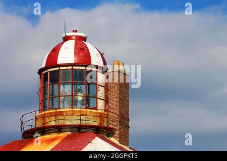 Gros plan de la lumière sur un phare, le phare de Bonavista, Bonavista (Terre-Neuve). Banque D'Images