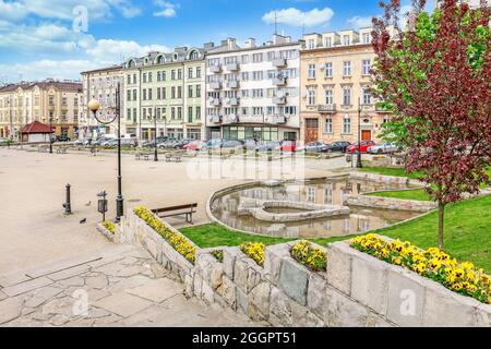 La place de l'indépendance dans le quartier de Podgorze à Cracovie, en Pologne. Banque D'Images