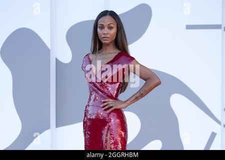 Zoe Saldana assiste à la première de E Stata la Mano Di Dio dans le cadre du 78e Festival International du film de Venise, en Italie, le 02 septembre 2021. Photo d'Aurore Marechal/ABACAPRESS.COM crédit: Abaca Press/Alay Live News Banque D'Images