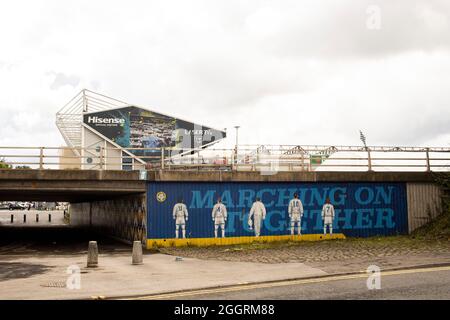 Une fresque célébrant le championnat 1991/1992 de la division 1 de Leeds United à l'extérieur d'Elland Road le 22 août 2021. Crédit : Lewis Mitchell Banque D'Images