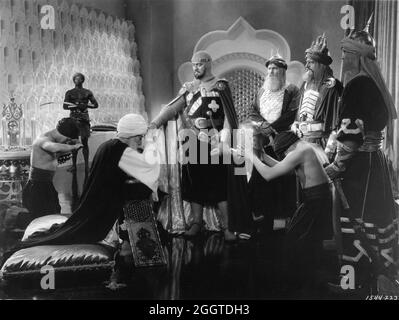 IAN KEITH comme Saladin Sultan de l'Islam dans LES CROISADES 1935 réalisateur CECIL B. Demille scénario Harold Lamb Waldemar Young et Dudley Nichols direction artistique Roland Anderson Paramount Pictures Banque D'Images