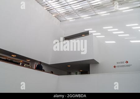 BOGOTA, COLOMBIE - 24 SEPTEMBRE 2015 : intérieur du musée de l'or (Museo del Oro) à Bogota, capitale de la Colombie. Banque D'Images