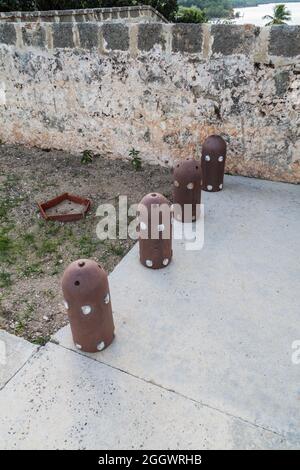 Balles de canon au château de Castillo de Jagua, Cuba Banque D'Images