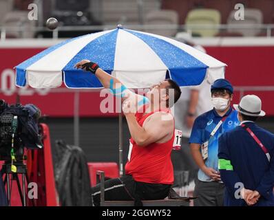 Tokyo, Japon. 3 septembre 2021. Wu Guoshan, de la Chine, participe à la finale de la F57 lors des Jeux paralympiques de Tokyo de 2020 à Tokyo, au Japon, le 3 septembre 2021. Credit: CAI Yang/Xinhua/Alay Live News Banque D'Images