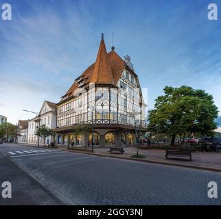 Havan Store à la rue XV de Novembro, ancien château de Moelmann - Blumenau, Santa Catarina, Brésil Banque D'Images