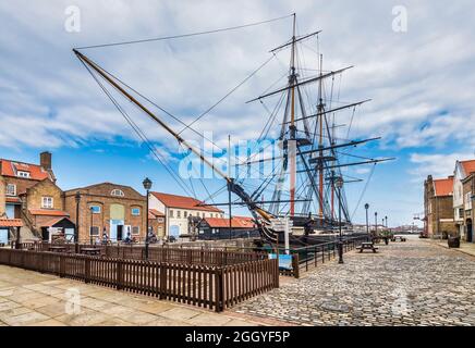 C'est le mât de l'époque victorienne 3 grand-navire de la Marine royale britannique Frégate Trincomalee de 1817 entièrement restauré au musée de la Marine royale à Hartlepool Banque D'Images