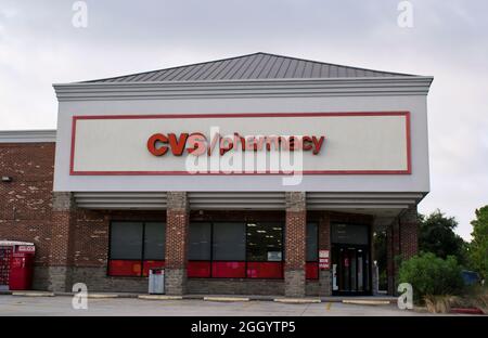 Houston, Texas USA 08-14-2019: CVS Pharmacy Exterior in humble, TX. Magasin de proximité établi aux États-Unis en 1963. Banque D'Images