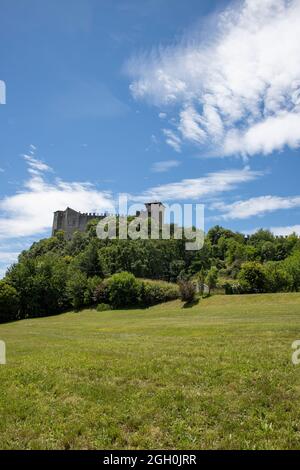 Angera, Italie. 05e juin 2020. Rocca di Angera, Lago Maggiore, Varese, Italie crédit: Agence de photo indépendante/Alamy Live News Banque D'Images