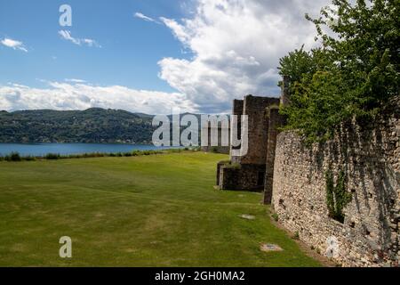 Angera, Italie. 05e juin 2020. Rocca di Angera, Lago Maggiore, Varese, Italie crédit: Agence de photo indépendante/Alamy Live News Banque D'Images