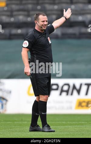 NOTTINGHAM, ROYAUME-UNI. 4 SEPT. Arbitre, Robert Massey-Ellis lors du match de la Vanarama National League entre le comté de Notts et la ville d'Aldershot à Meadow Lane, Nottingham, le samedi 4 septembre 2021. (Credit: Jon Hobley | MI News) Credit: MI News & Sport /Alay Live News Banque D'Images