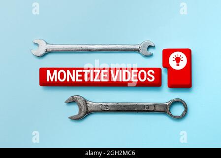 Affiche affichant des vidéos monétiser. Business idée processus de gagner de l'argent à partir de vos vidéos YouTube téléchargées Résumé présentant Ethical Hacker, la saisie Banque D'Images