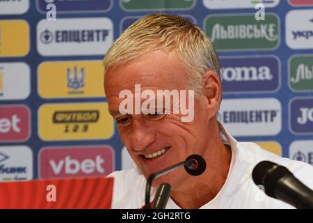 Kiev, Ukraine. 03ème septembre 2021. Didier Deschamps, entraîneur en chef de la France, réagit lors d'une conférence de presse au stade olympique de Kiev, le 3 septembre 2021 à la veille de la coupe du monde de la FIFA, Qatar 2022 qualification, match de football du Groupe D entre l'Ukraine et la France (photo d'Aleksandr Gusev/Pacific Press/Sipa USA) crédit : SIPA USA/Alay Live News Banque D'Images