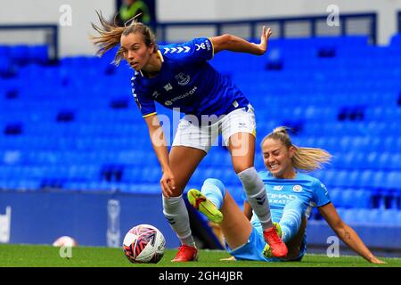 Liverpool, Royaume-Uni. 04e septembre 2021. Rikke Sevecke de Everton Women lors du match de Super League féminin de la FA entre Everton Women et Manchester City Women au Goodison Park le 4 septembre 2021 à Liverpool, en Angleterre. (Photo de Tony Taylor/phcimages.com) Credit: PHC Images/Alamy Live News Banque D'Images