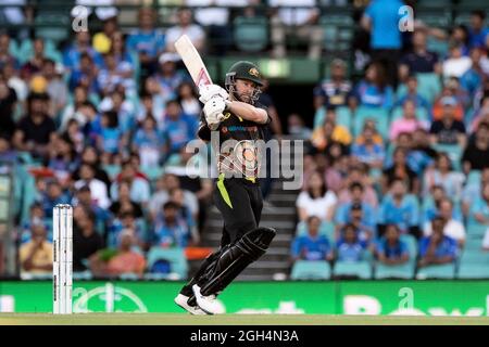 Sydney, Australie, 6 décembre 2020. Matthew Wade, d'Australie, entre dans la balle lors du match de cricket de la série T20 de Dettol entre l'Australie et l'Inde au Sydney Cricket Ground, le 07 décembre 2020 à Sydney, en Australie. Crédit : Steven Markham/Speed Media/Alay Live News Banque D'Images