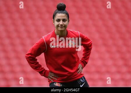 SUNDERLAND, ROYAUME-UNI. 5 SEPT Maria Farrugia de Sunderland se réchauffe lors du match de championnat féminin FA entre Sunderland et Blackburn Rovers au stade de Light, Sunderland, le dimanche 5 septembre 2021. (Crédit : will Matthews | MI News) crédit : MI News & Sport /Alay Live News Banque D'Images