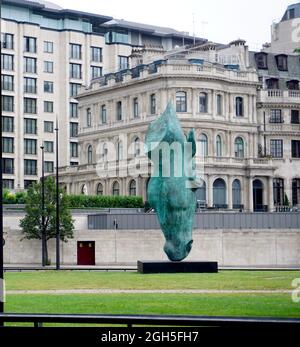 Statue d'un cheval géant à Marble Arch, Londres, Royaume-Uni Banque D'Images