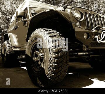 Jeep Wrangler prêt à l'emploi réglé sur mesure pour l'enduro extrême ou le trial off-roading Banque D'Images