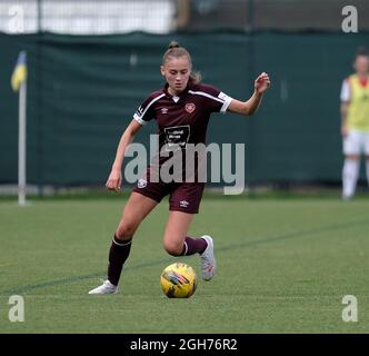 Édimbourg, Royaume-Uni. Le 05septembre 2021. Claire Delworth (Hearts, #2) lors du match SWPL1 entre Hearts et Hamilton Academical à Oriam à Edinburgh, en Écosse. Crédit: SPP Sport presse photo. /Alamy Live News Banque D'Images