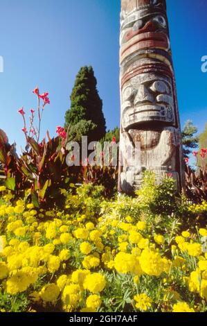 Vancouver Colombie-Britannique Canada, Parc Vanier, Centennial Totem Pole Haida Tlingit peuples autochtones des États-Unis Banque D'Images