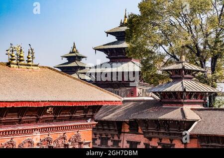 Degu Taleju temple vu de la place Katmandou Durbar, avant le tremblement de terre de 2015 au Népal Banque D'Images