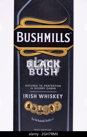 Boîte de BUSHMILLS single malt Irish whiskey Banque D'Images
