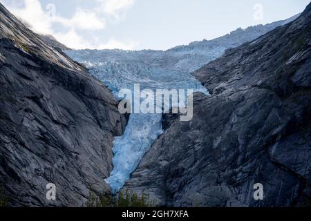 Glacier de Briskdal au parc national du glacier de Jostedal, Norvège, Europe Banque D'Images